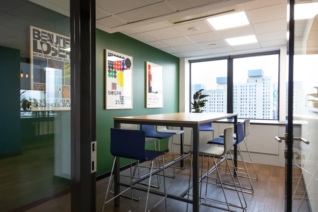 Biurowiec na wynajem w Łodzi