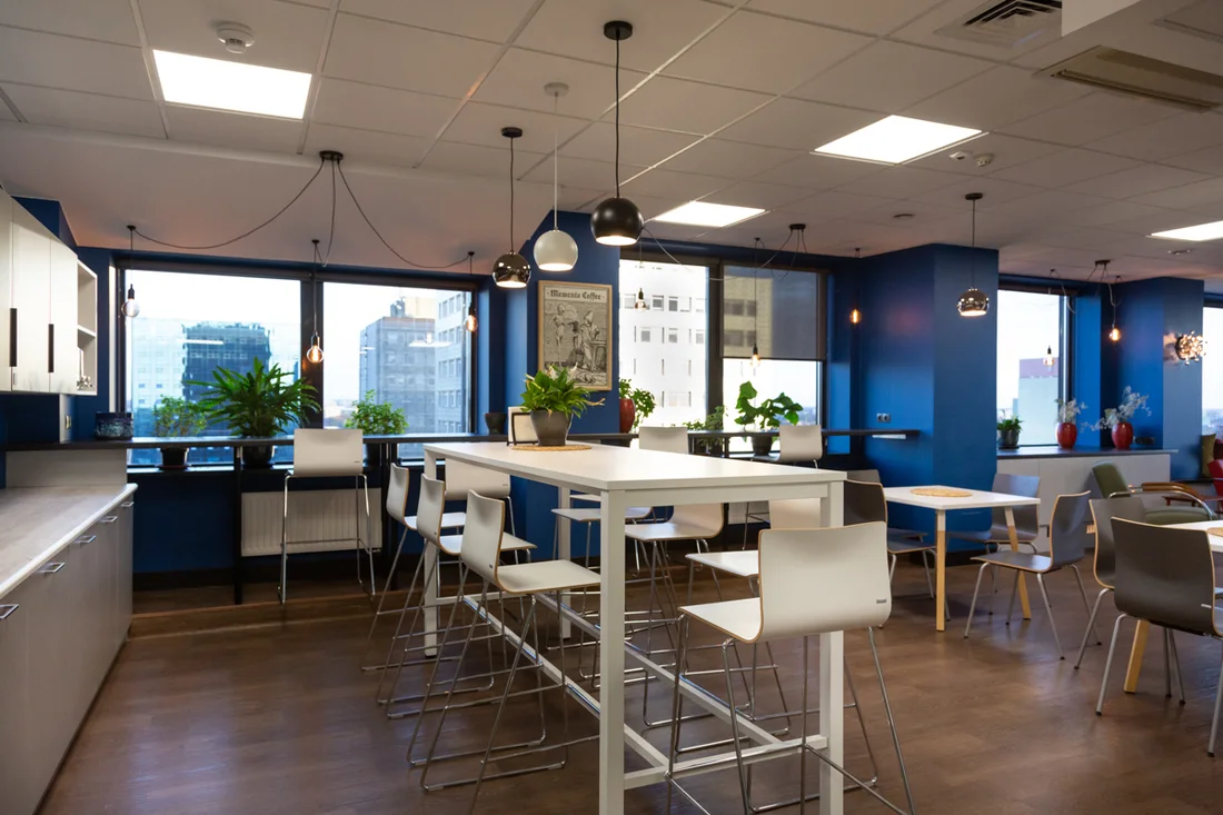 Biurowiec na wynajem w Łodzi